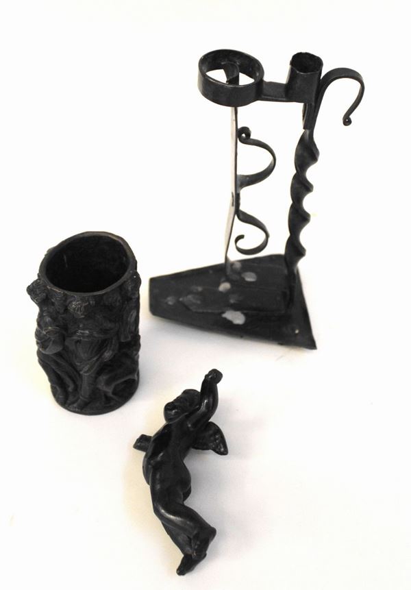 



Un candeliere in ferro, sec. XVIII, alt. cm 19  - Asta ANTIQUARIATO, COLLECTIBLES, GIOIELLI - Poggio Bracciolini Casa d'Aste