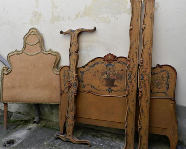 Letto matrimoniale, sec. XX