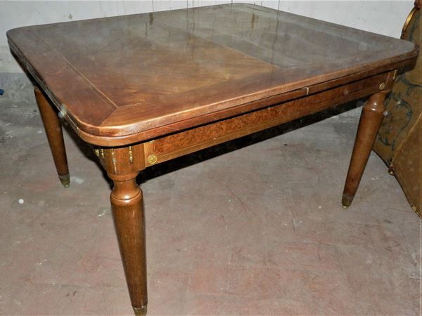 Tavolo, Francia, inizi sec. XX  - Asta ANTIQUARIATO, COLLECTIBLES, GIOIELLI - Poggio Bracciolini Casa d'Aste
