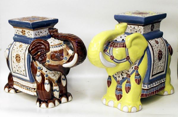 



Due elefanti porta vaso, arte orientale, sec. XX