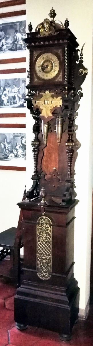 



Orologio a colonna, inizi sec. XX  - Asta COLLECTIBLES, Mobili, Arredi e Dipinti dal secolo XVI al XX - Poggio Bracciolini Casa d'Aste