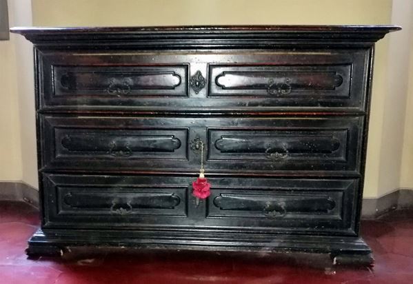 



Cassettone, Emilia, sec. XVII  - Asta ARREDI, OGGETTI D'ARTE, GIOIELLI E ARGENTI - Poggio Bracciolini Casa d'Aste