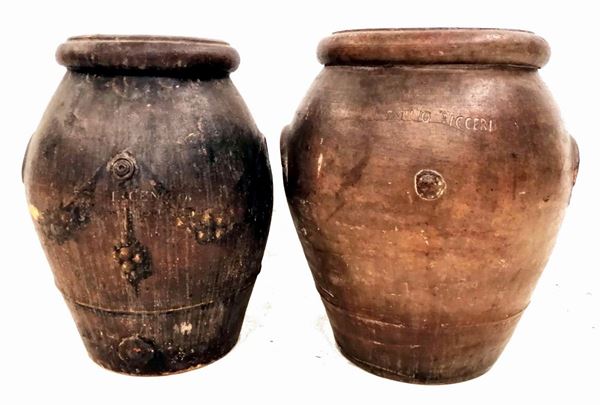 



Due orci, sec. XIX  - Asta ANTIQUARIATO, COLLECTIBLES, GIOIELLI - Poggio Bracciolini Casa d'Aste