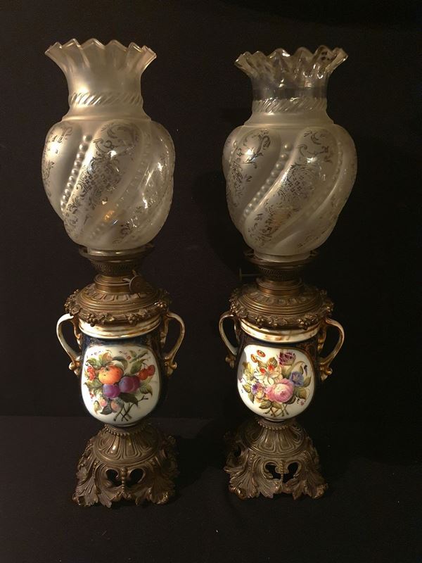 



Coppia di lumi, sec. XIX  - Asta ARREDI, OGGETTI D'ARTE, GIOIELLI E ARGENTI - Poggio Bracciolini Casa d'Aste