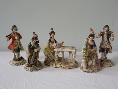Cinque Statuine, Manifattura Capodimonte, Fine Secolo XIX