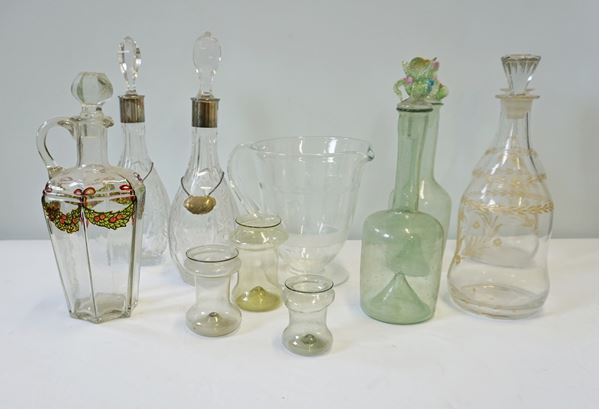 Tre coppie di bottiglie, secolo XX