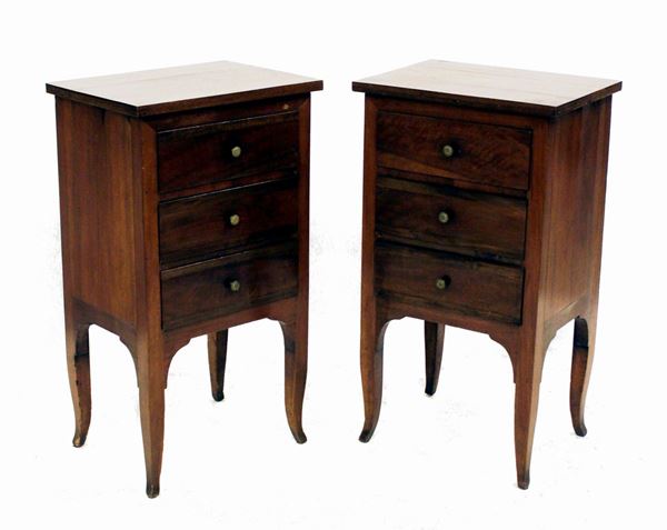 



Coppia di comodini, sec. XIX  - Asta ANTIQUARIATO, COLLECTIBLES, GIOIELLI - Poggio Bracciolini Casa d'Aste
