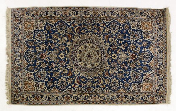 



Tappeto persiano Nain, sec. XX  - Asta ANTIQUARIATO, COLLECTIBLES, GIOIELLI - Poggio Bracciolini Casa d'Aste