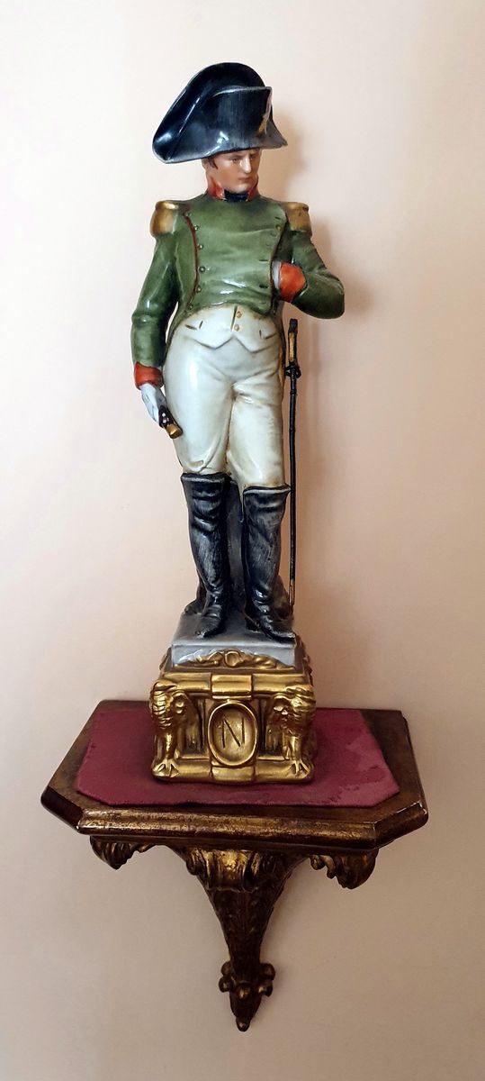 



Sculturina, sec. XX  - Asta ANTIQUARIATO, COLLECTIBLES, GIOIELLI - Poggio Bracciolini Casa d'Aste