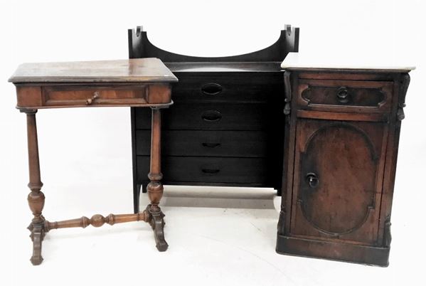



Tavolino da lavoro, sec. XIX   - Asta ANTIQUARIATO, COLLECTIBLES, GIOIELLI - Poggio Bracciolini Casa d'Aste