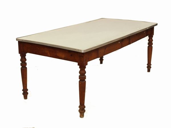 



Tavolo, sec. XIX  - Asta ANTIQUARIATO, COLLECTIBLES, GIOIELLI - Poggio Bracciolini Casa d'Aste