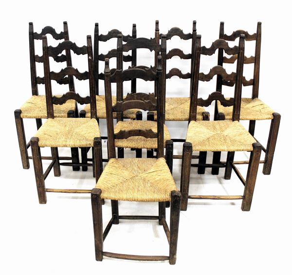 



Serie di nove sedie simili tra loro, sec. XVIII