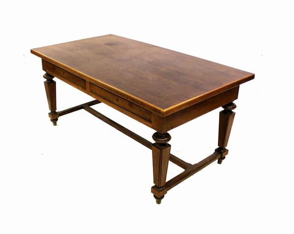 



Tavolo, sec. XX  - Asta ANTIQUARIATO, COLLECTIBLES, GIOIELLI - Poggio Bracciolini Casa d'Aste