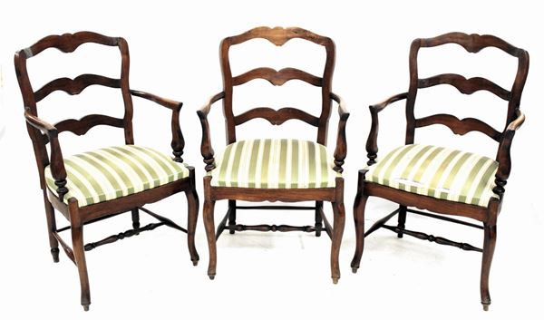 



Tre poltroncine, sec. XX  - Asta ANTIQUARIATO, COLLECTIBLES, GIOIELLI - Poggio Bracciolini Casa d'Aste
