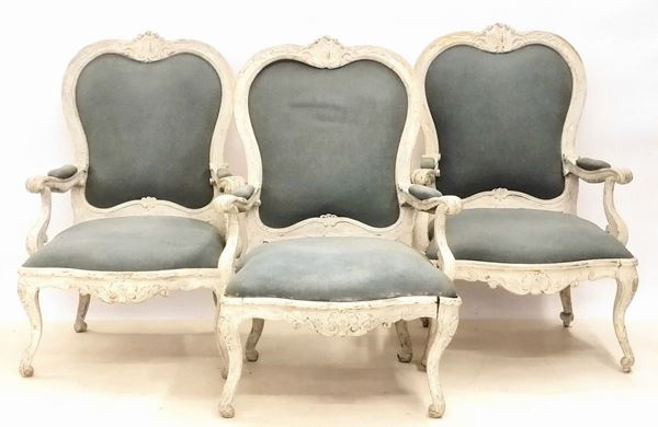 



Tre poltrone, Roma, sec. XIX  - Asta COLLECTIBLES, Mobili, Arredi e Dipinti dal secolo XVI al XX - Poggio Bracciolini Casa d'Aste
