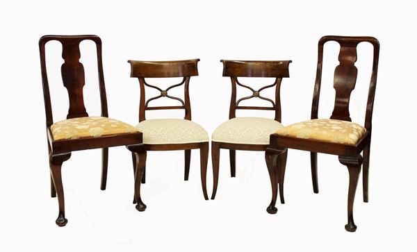 



Due coppie di sedie  - Asta ARREDI, OGGETTI D'ARTE, GIOIELLI E ARGENTI - Poggio Bracciolini Casa d'Aste