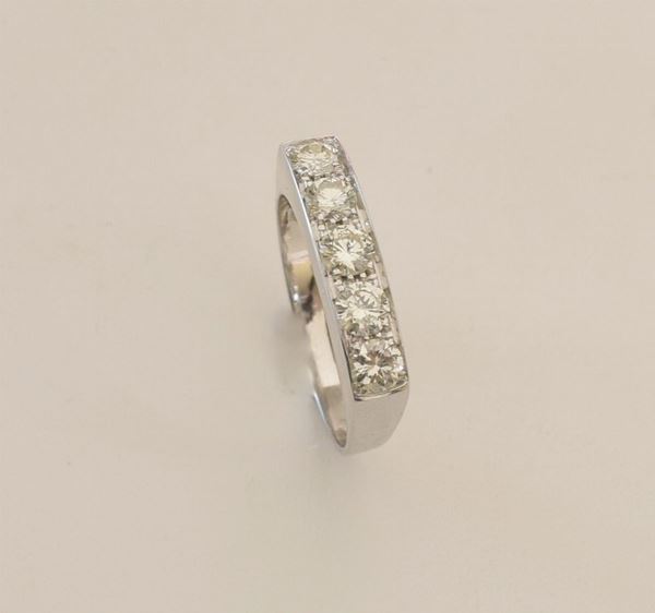 



ANELLO VERETTA IN ORO BIANCO 18KT E DIAMANTI