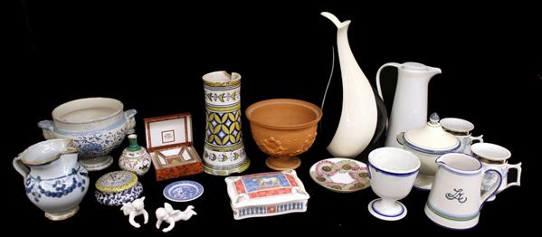 Lotto di ceramiche, sec. XIX/XX
