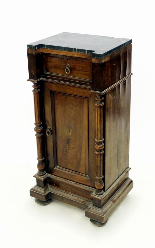 



Comodino, fine sec. XIX