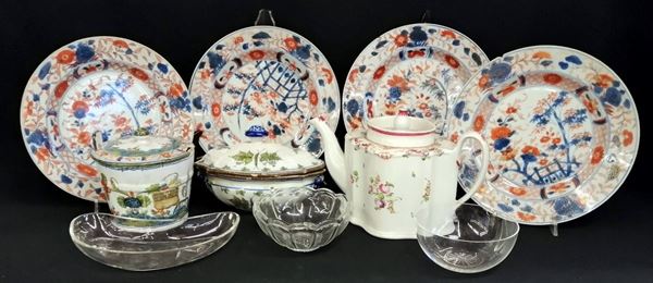 Otto piatti, arte orientale, sec. XX  - Asta COLLECTIBLES, Mobili, Arredi e Dipinti dal secolo XVI al XX - Poggio Bracciolini Casa d'Aste