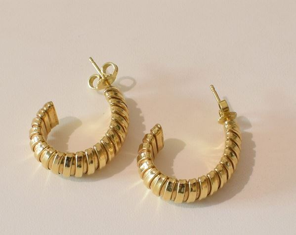 



PAIO DI ORECCHINI IN ORO GIALLO 18KT