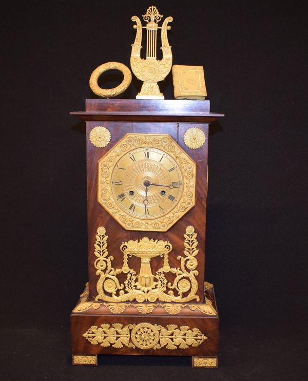 



Orologio soprammobile sec. XIX