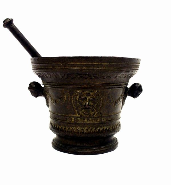 Mortaio, Italia centrale, sec. XIX,  - Asta COLLECTIBLES, Mobili, Arredi e Dipinti dal secolo XVI al XX - Poggio Bracciolini Casa d'Aste