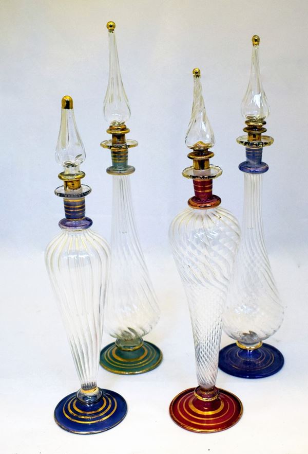 QUATTRO FLACONI PORTA PROFUMO 