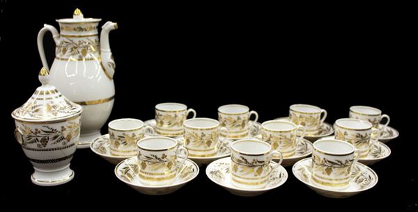 Servito da caffè, Francia, sec. XIX  - Asta COLLECTIBLES, Mobili, Arredi e Dipinti dal secolo XVI al XX - Poggio Bracciolini Casa d'Aste