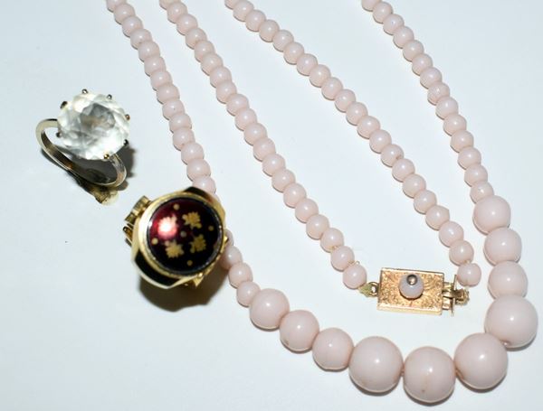 



COLLANA IN CORALLO