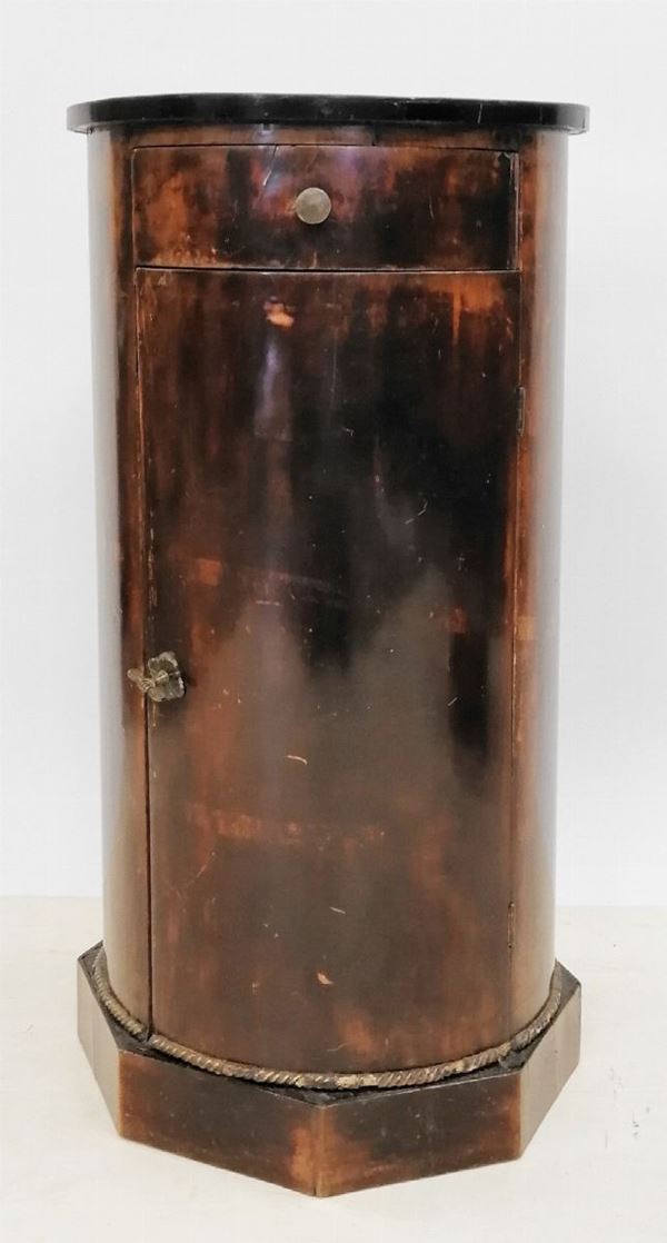 Colonna, inizi sec. XX  - Asta COLLECTIBLES, Mobili, Arredi e Dipinti dal secolo XVI al XX - Poggio Bracciolini Casa d'Aste