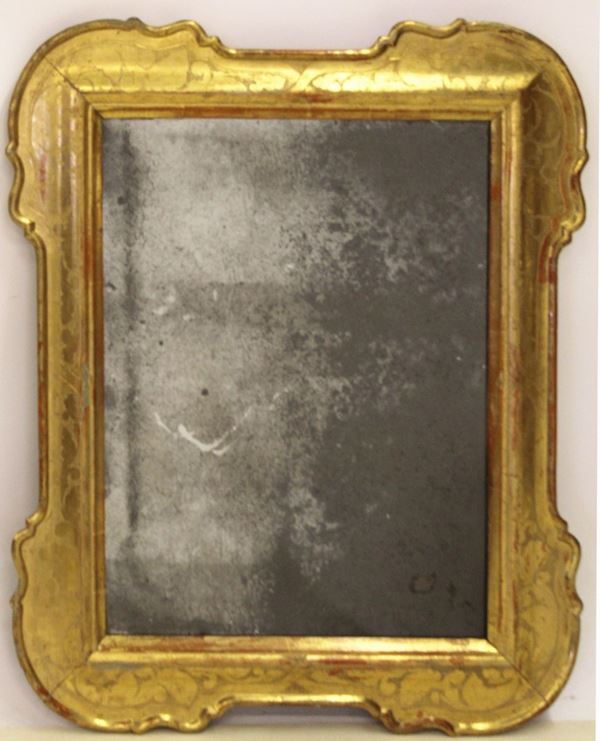 



Specchiera umbertina a vassoio,   - Asta COLLECTIBLES, Mobili, Arredi e Dipinti dal secolo XVI al XX - Poggio Bracciolini Casa d'Aste