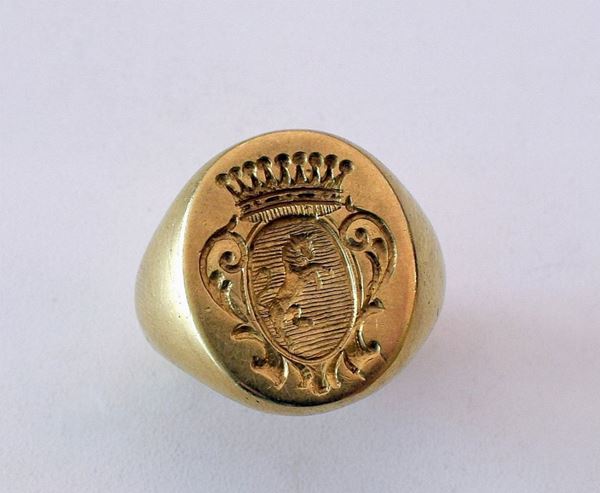 ANELLO SIGILLO  IN ORO 18KT
