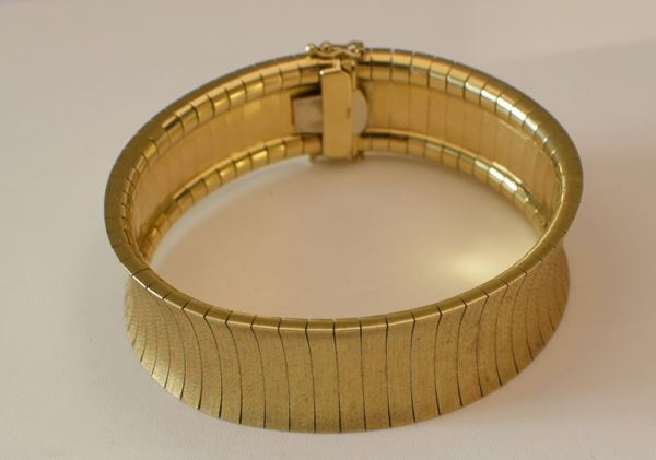 



BRACCIALE IN ORO 18KT