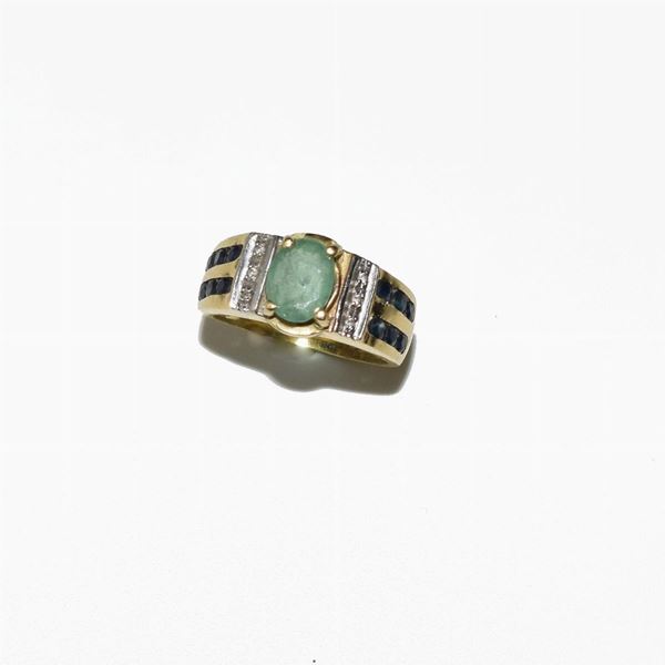 ANELLO IN ORO GIALLO 18KT ,SMERALDO E ZAFFIRI