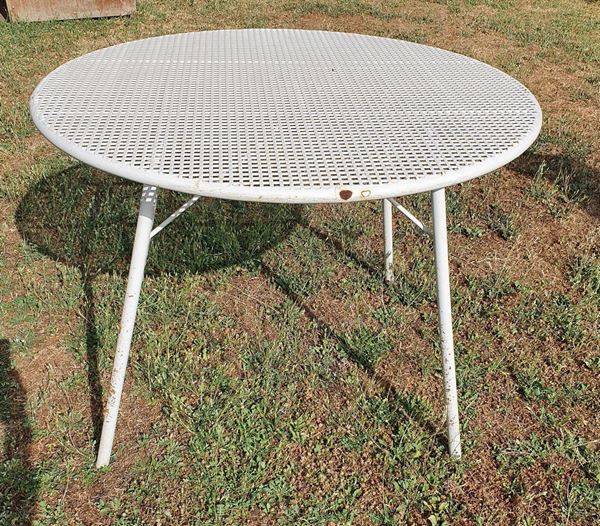 Tavolo circolare 