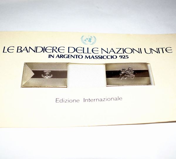 



VENTIQUATTRO&nbsp; BLISTER&nbsp; LE BANDIERE DELLE NAZIONI UNITE 