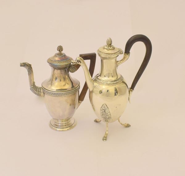 



DUE CAFFETTIERE EGOISTE , SEC. XIX/XX  - Asta GIOIELLI, OROLOGI E ARGENTI - Poggio Bracciolini Casa d'Aste