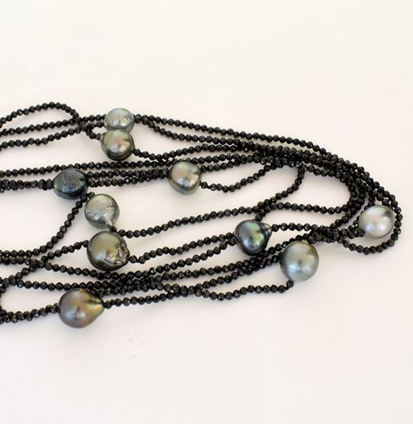 COLLANA DI GRANATI E PERLE