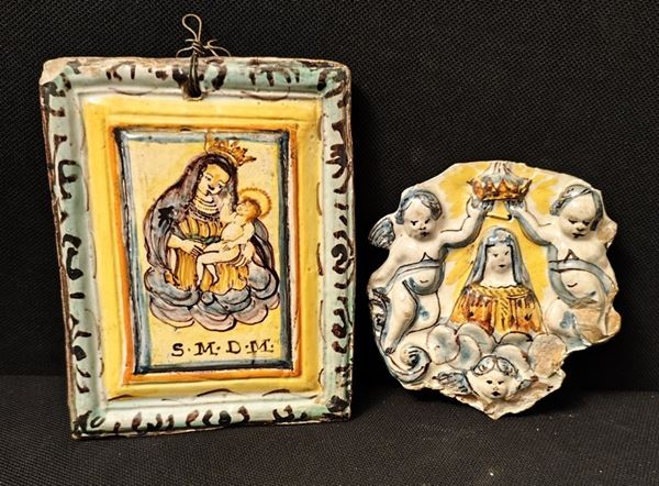 Mattonella e altorilievo, swec. XVIII