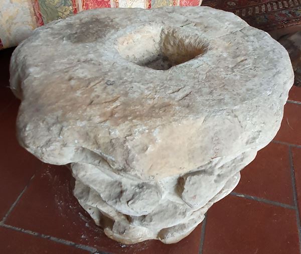 



Capitello, secolo XVI