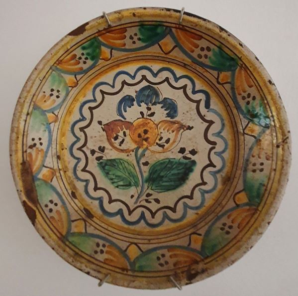 



Bacile, Toscana, secolo XVII  - Asta MOBILI, ARREDI E OGGETTI D'ARTE - Poggio Bracciolini Casa d'Aste