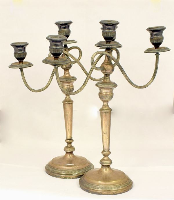 



COPPIA DI CANDELABRI SEC. XX