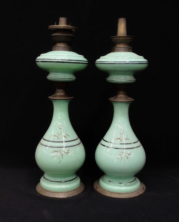 Coppia di lampade a petrolio, sec. XX