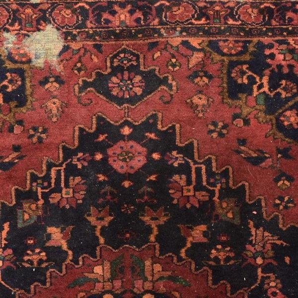 Tappeto, sec. XX  - Asta MOBILI, ARREDI E OGGETTI D'ARTE - Poggio Bracciolini Casa d'Aste