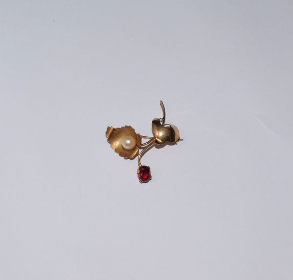 



SPILLA IN ORO GIALLO 18KT 