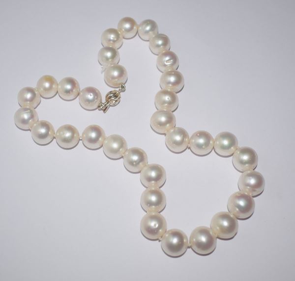 



COLLANA GIROCOLLO DI PERLE DI FIUME