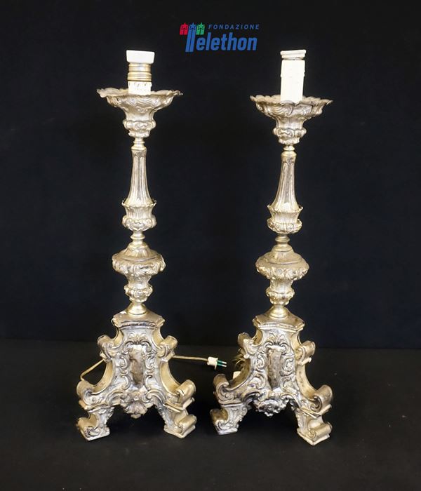 



Coppia di candelieri, sec. XVIII  - Asta Arredi e Mobili dal XVII al XX secolo - Poggio Bracciolini Casa d'Aste
