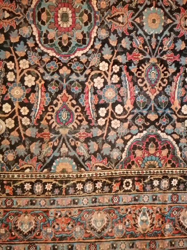 Tappeto persiano, metà sec. XX   - Asta MOBILI, ARREDI E OGGETTI D'ARTE - Poggio Bracciolini Casa d'Aste