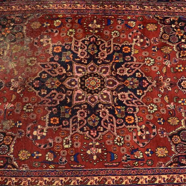 Tappeto persiano, sec. XX  - Asta MOBILI, ARREDI E OGGETTI D'ARTE - Poggio Bracciolini Casa d'Aste